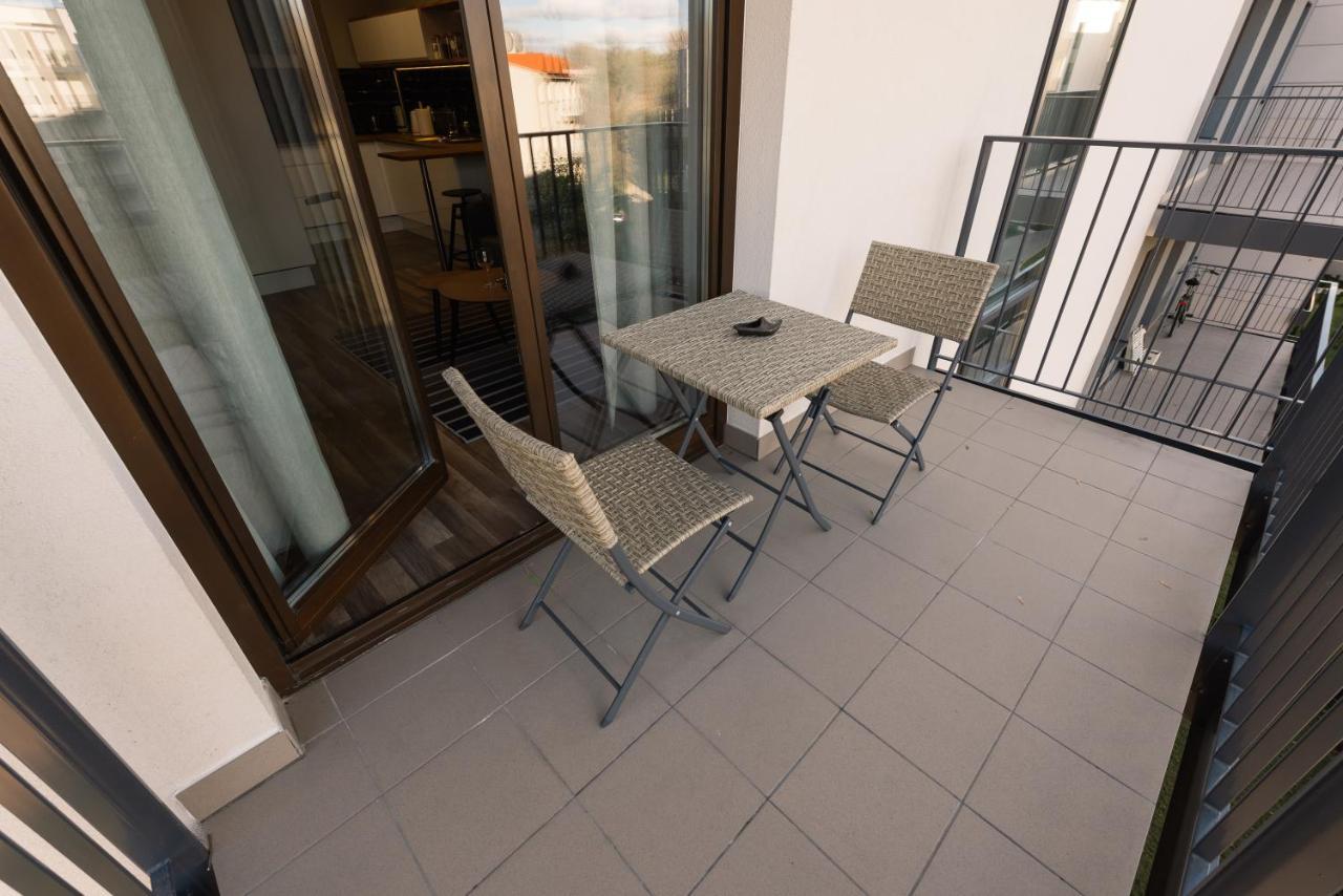 Friendly Apartments - Primavera Krakow Ngoại thất bức ảnh